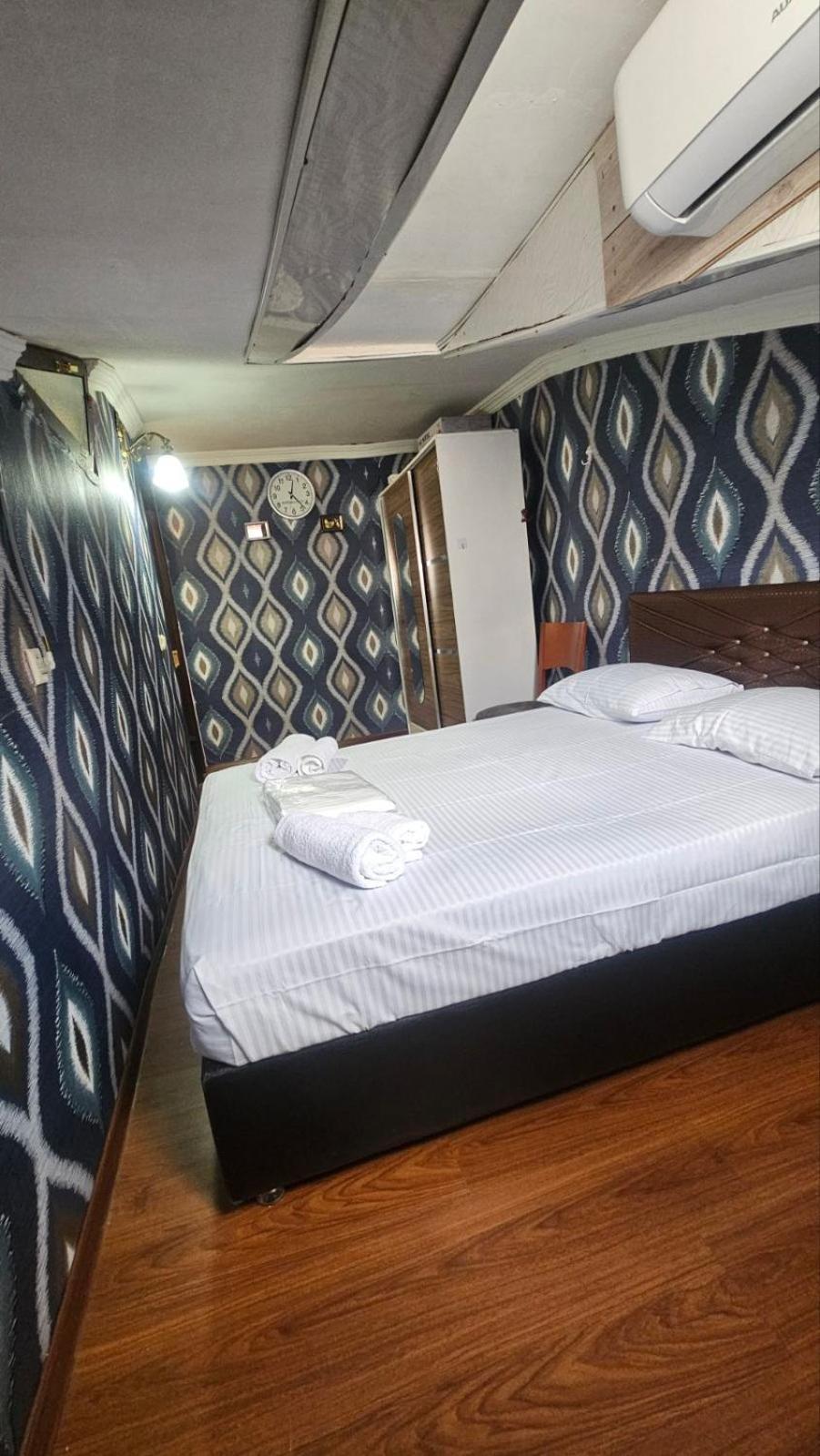 Apartment Zurabi Batumi Rum bild